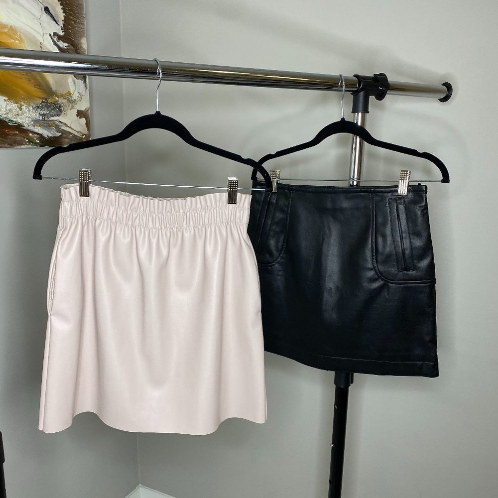 H&M black mini leather skirt